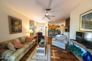 Photo #4: 6320816 Listing