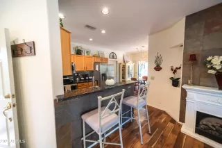 Photo #6: 6320816 Listing