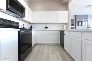 Photo #1: 6320825 Listing 