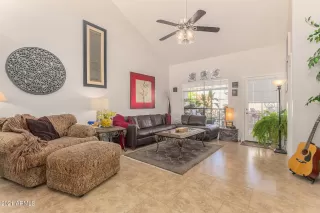 Photo #3: 6320861 Listing