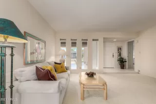 Photo #5: 6320930 Listing 