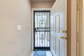 Photo #4: 6320955 Listing
