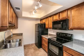 Photo #2: 6321254 Listing