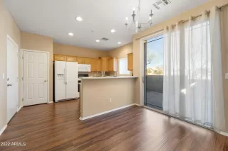 Photo #4: 6321344 Listing