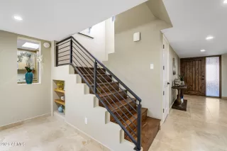 Photo #6: 6321346 Listing
