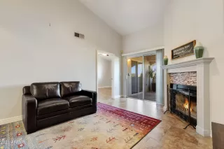 Photo #4: 6321368 Listing
