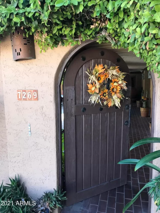 MLS: 6321743 Condo For Sale