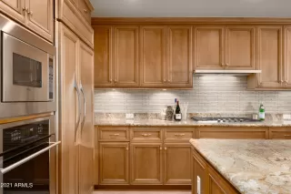 Photo #6: 6321810 Listing