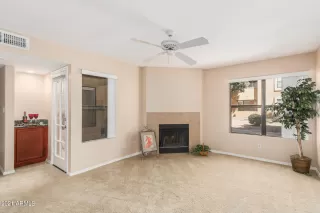 Photo #4: 6321831 Listing