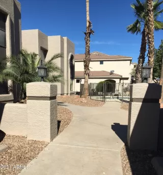 Photo #3: 6321846 Listing