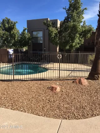 Photo #5: 6321846 Listing