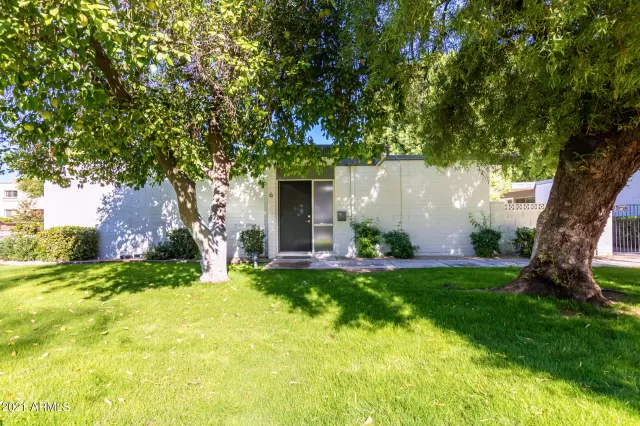 MLS: 6321905 Condo For Sale
