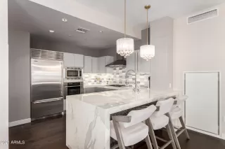 Photo #3: 6322084 Listing 