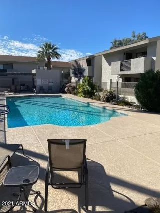 Photo #4: 6322158 Listing