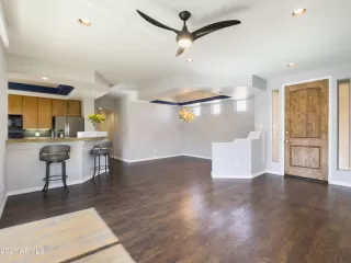 Photo #2: 6322229 Listing