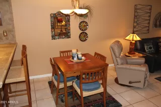 Photo #5: 6322679 Listing