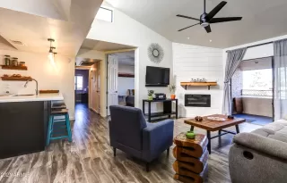 Photo #2: 6322683 Listing