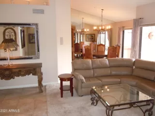 Photo #6: 6322830 Listing