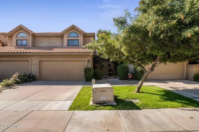 MLS: 6322868 Condo For Sale