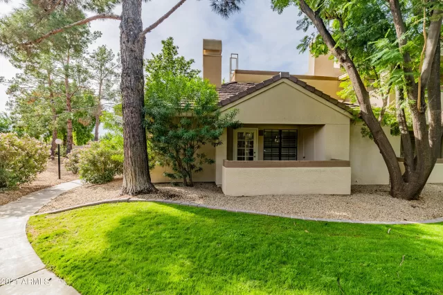 MLS: 6322915 Condo For Sale