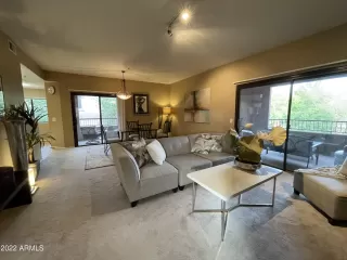 Photo #5: 6323183 Listing 