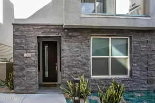 Photo #1: 6323273 Listing 