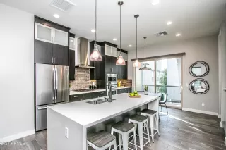 Photo #2: 6323273 Listing 