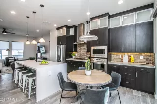 Photo #6: 6323273 Listing 