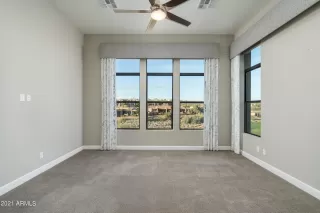 Photo #6: 6323400 Listing