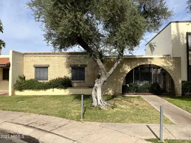 MLS: 6323444 Condo For Sale