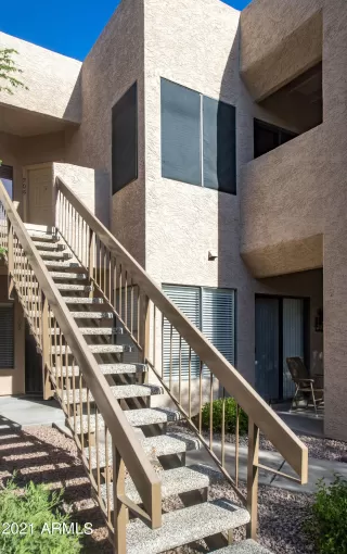 Photo #5: 6323605 Listing