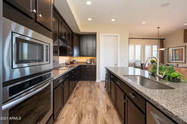 MLS: 6324103 Condo For Sale