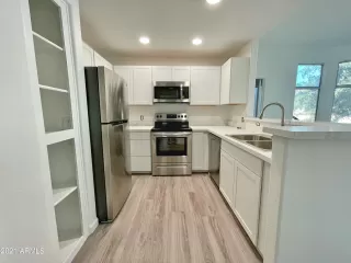 Photo #1: 6324229 Listing