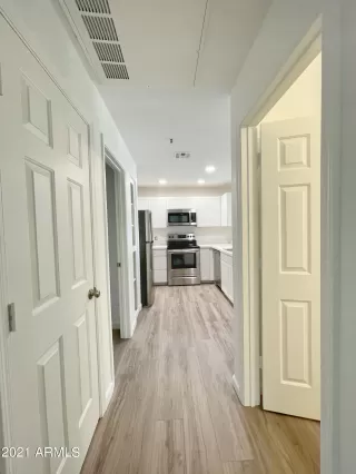 Photo #3: 6324229 Listing