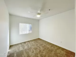 Photo #6: 6324229 Listing