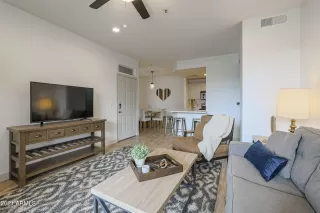 Photo #2: 6324398 Listing