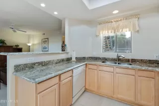 Photo #4: 6324755 Listing