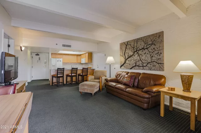 MLS: 6324984 Condo For Sale