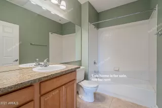 Photo #5: 6325242 Listing