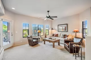 Photo #3: 6325308 Listing