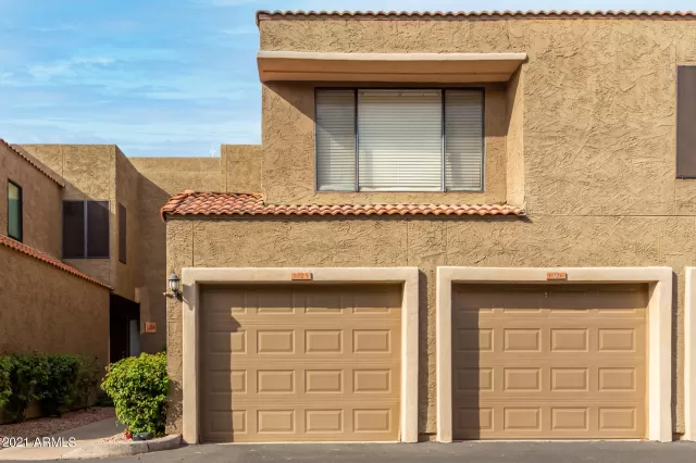 MLS: 6325430 Condo For Sale