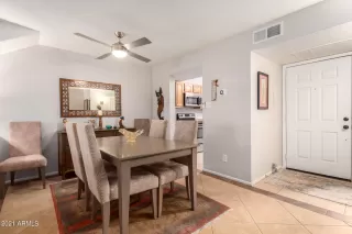 Photo #5: 6325430 Listing 