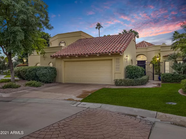 MLS: 6325510 Condo For Sale
