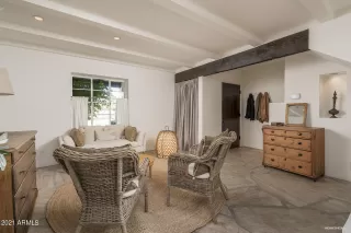 Photo #5: 6325562 Listing