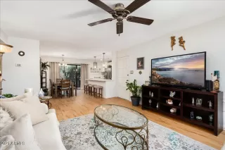 Photo #2: 6325599 Listing