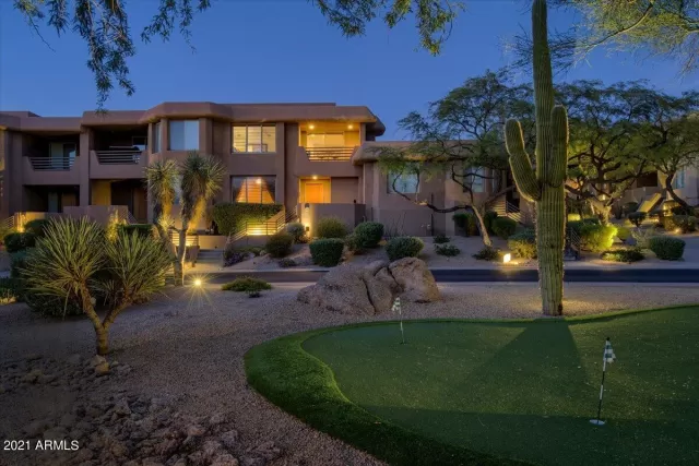 MLS: 6325650 Condo For Sale