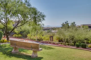 Photo #5: 6325827 Listing