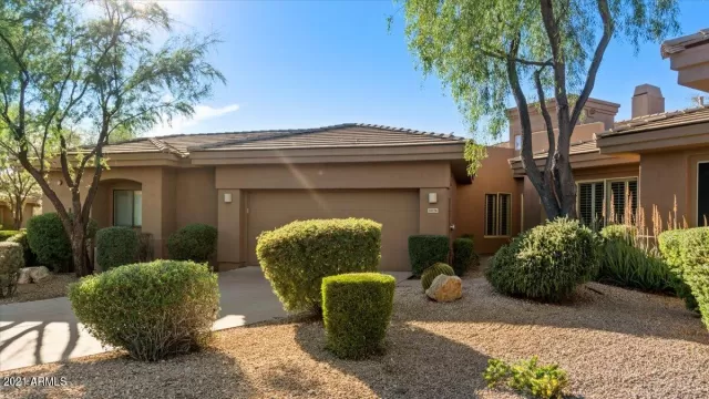 MLS: 6325879 Condo For Sale