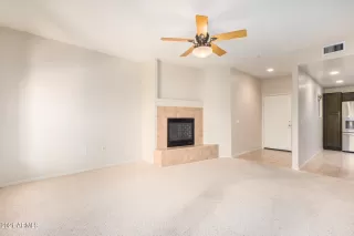 Photo #6: 6325928 Listing