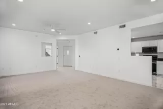 Photo #6: 6326137 Listing 